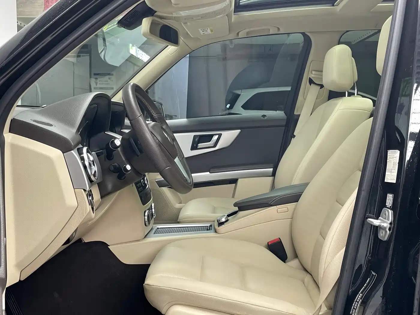 Mercedes-Benz GLK-Class 2013 GLK 300 4MATIC Dynamic Sunroof фото 10