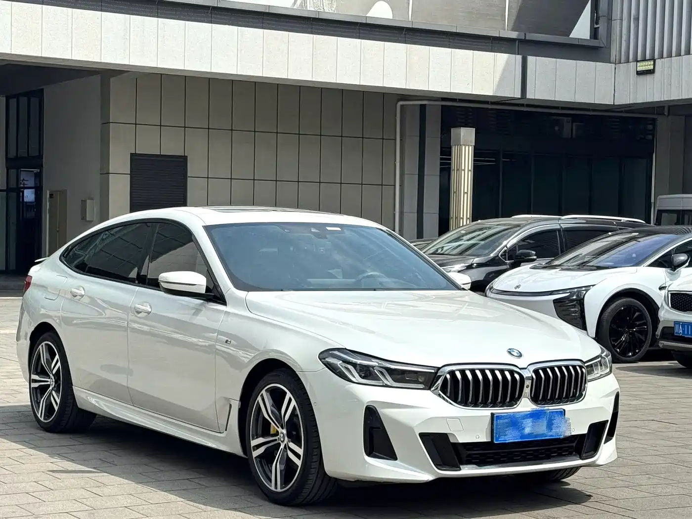 BMW 6 Series GT 2021 630i M Sport Package фото 3