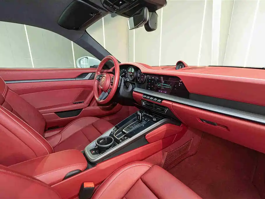 Porsche 911 2023 Carrera 3.0T фото 8