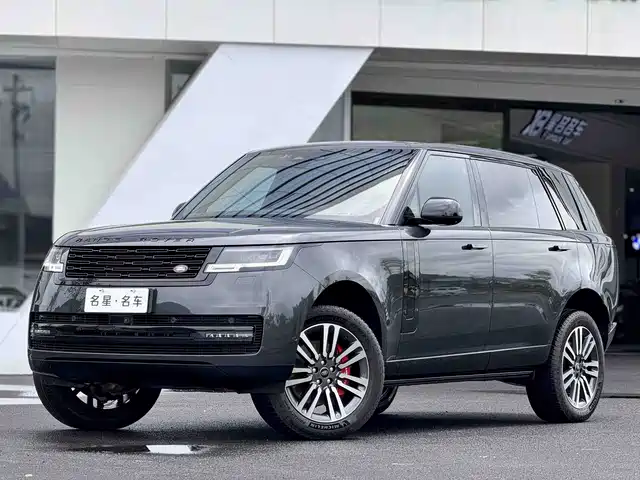 Land Rover Range Rover 3.0 L6 400PS, Удлинённая