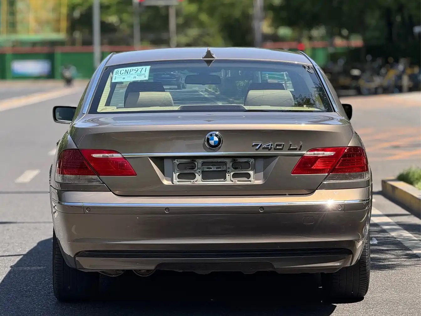 BMW 7 Series 2005 Model 740Li фото 5