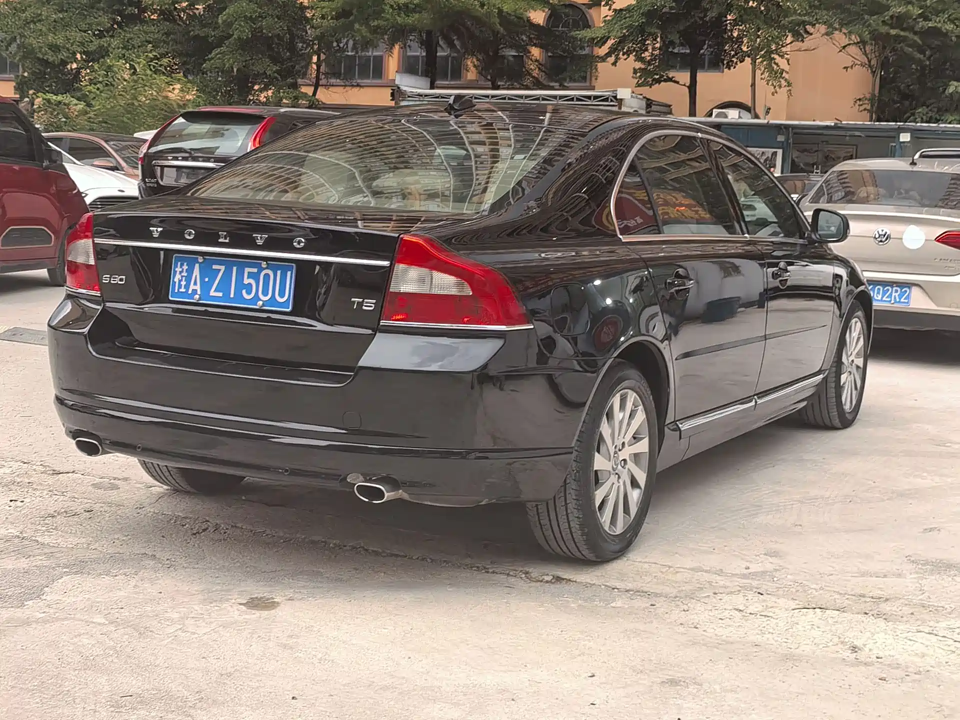 Фото 9 - Volvo S80L