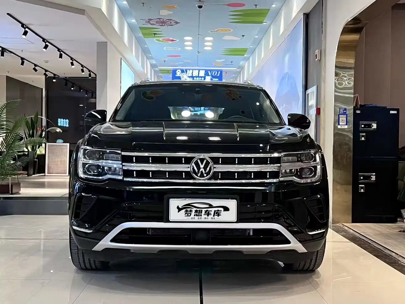 VOLKSWAGEN TOURANG 2023