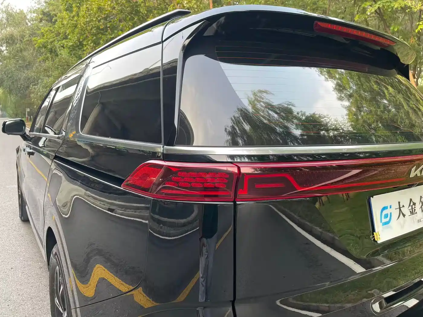 Kia Carnival 2023 2021 2.0T Luxury Tech Edition