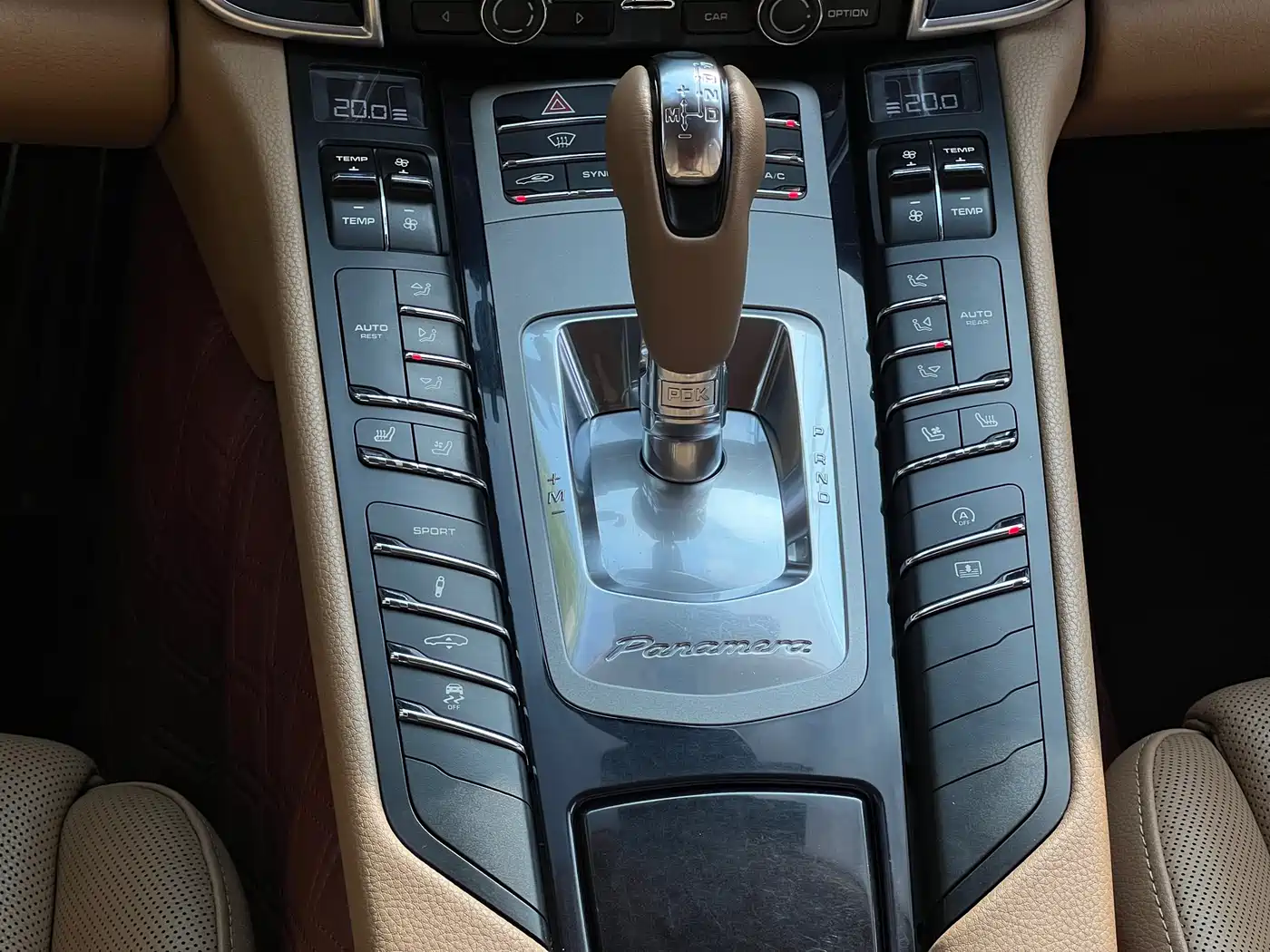 Porsche Panamera 2014 Panamera 4 Executive 3.0T фото 20