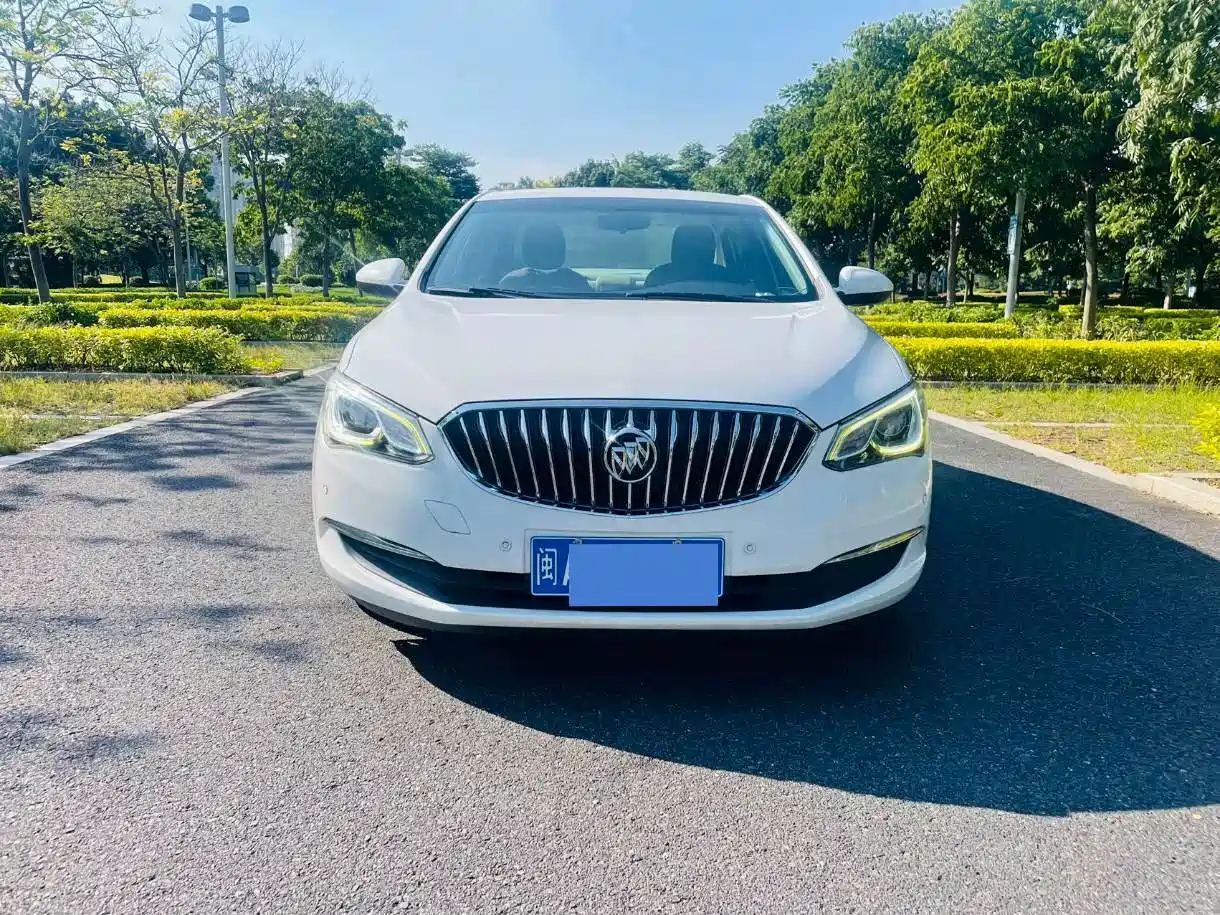 Фото 2 - Buick Excelle