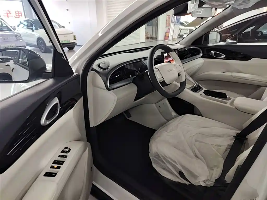 Geely Galaxy Starry Wish 2026 Edition 310km Youth Version фото 16