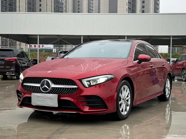 MERCEDES-BENZ A CLASS