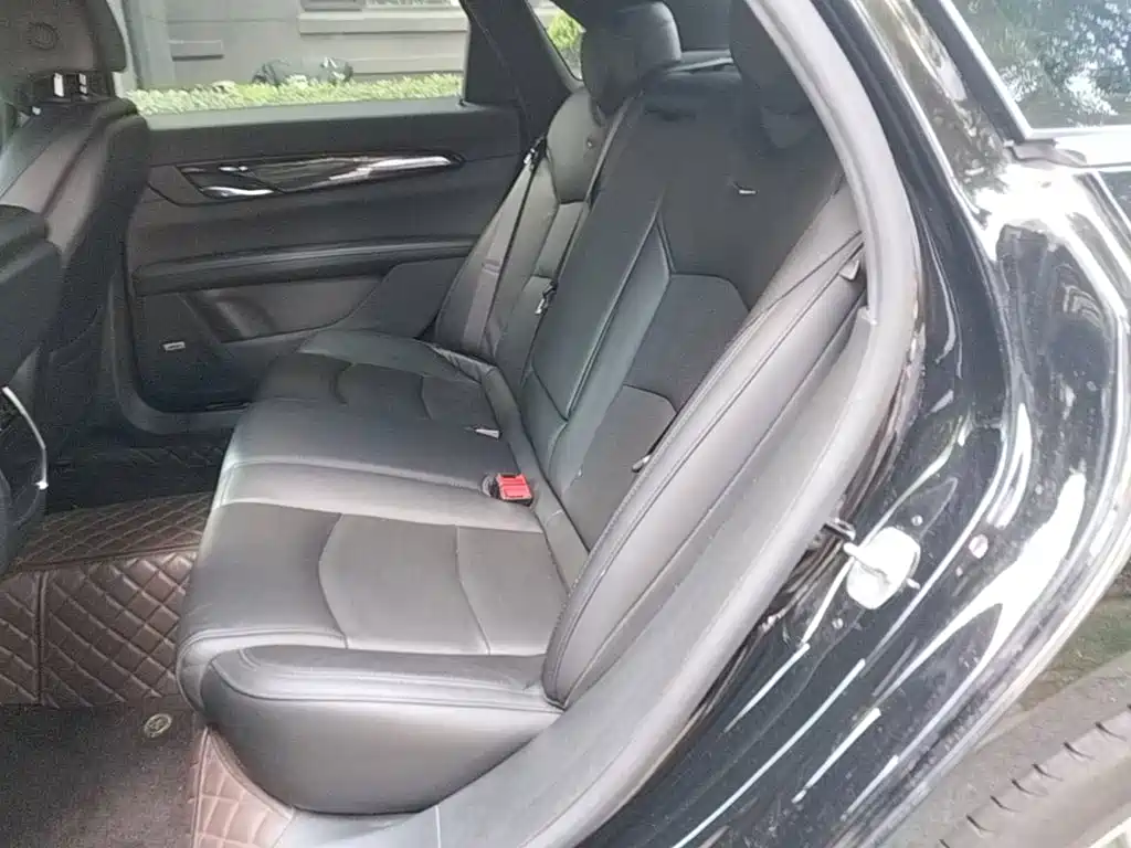 Cadillac CT6 2023 2022 28T Luxury