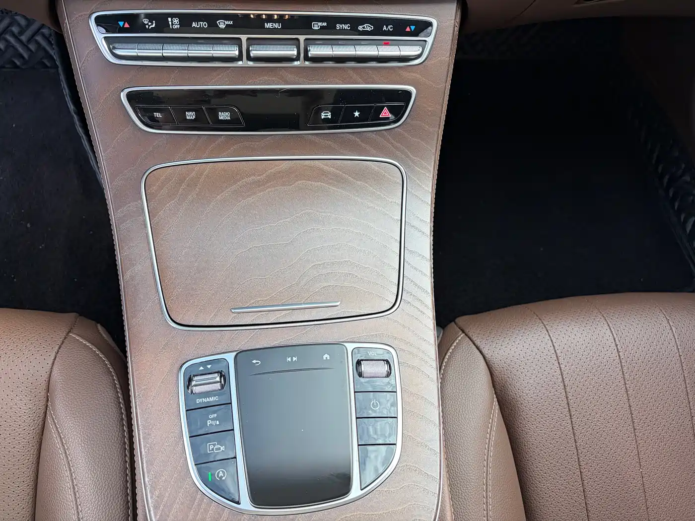 Mercedes-Benz E-Class 2021 E 300 L Fashion фото 8