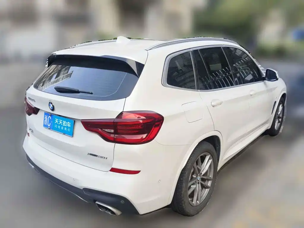Photo 2 - BMW X3