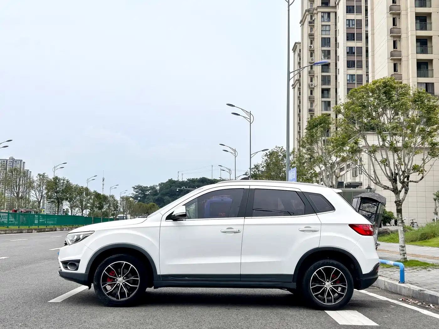 FAW Senya R7 2017 2016 1.6L Manual Intelligent