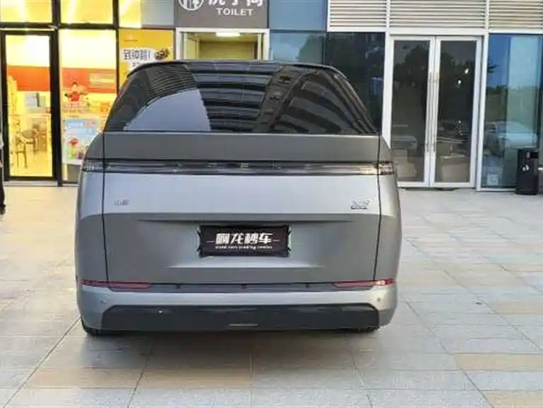 XPeng X9 2025 2025 Extended Range Edition