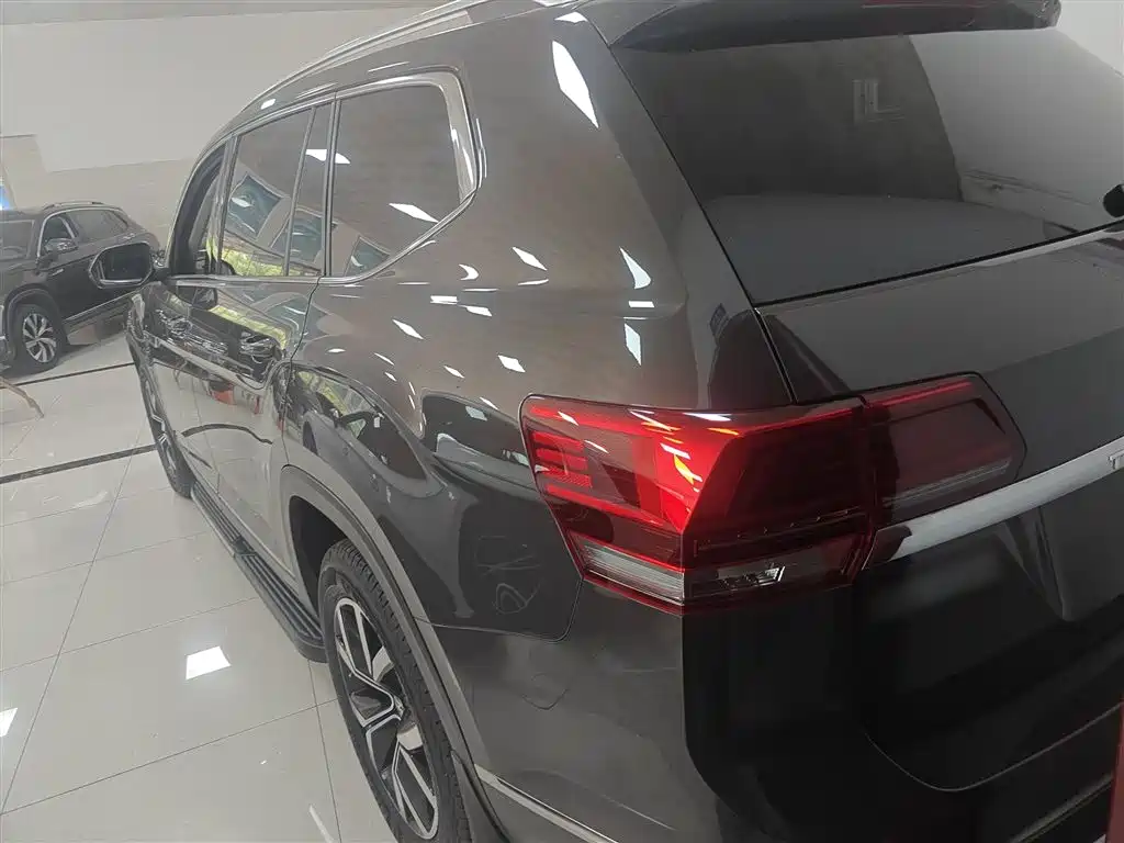 Volkswagen Teramont 2020 Facelift 330TSI 2WD Luxury фото 10