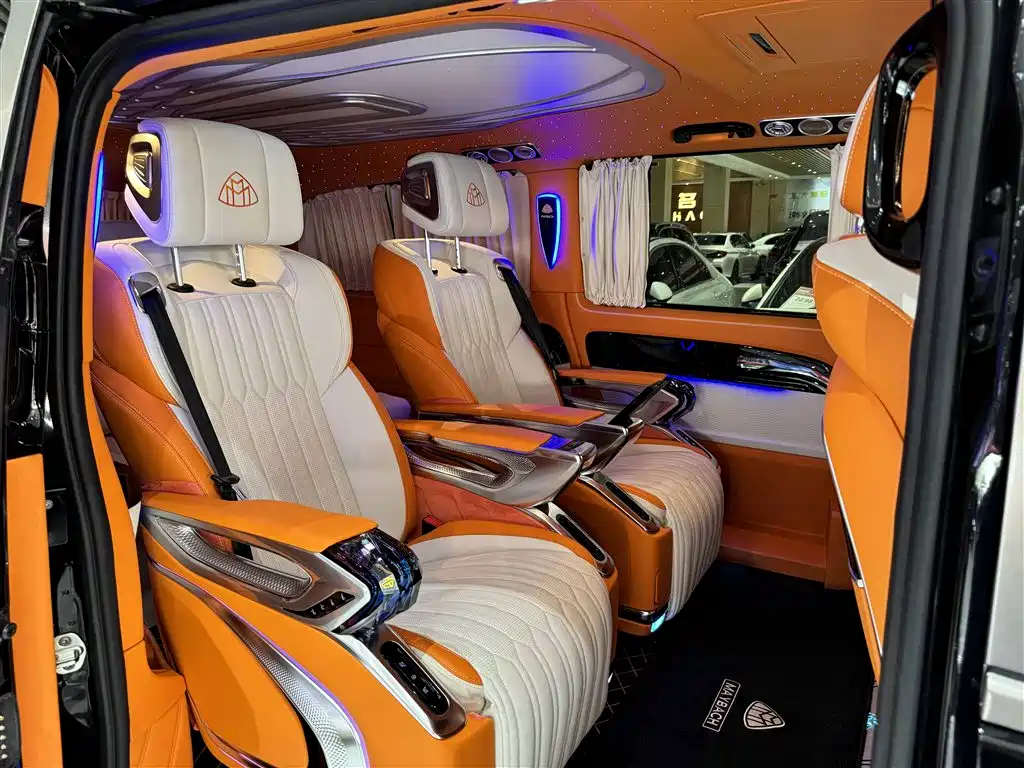 Mercedes-Benz Vito 2021 2.0T Elite 7-Seater фото 8