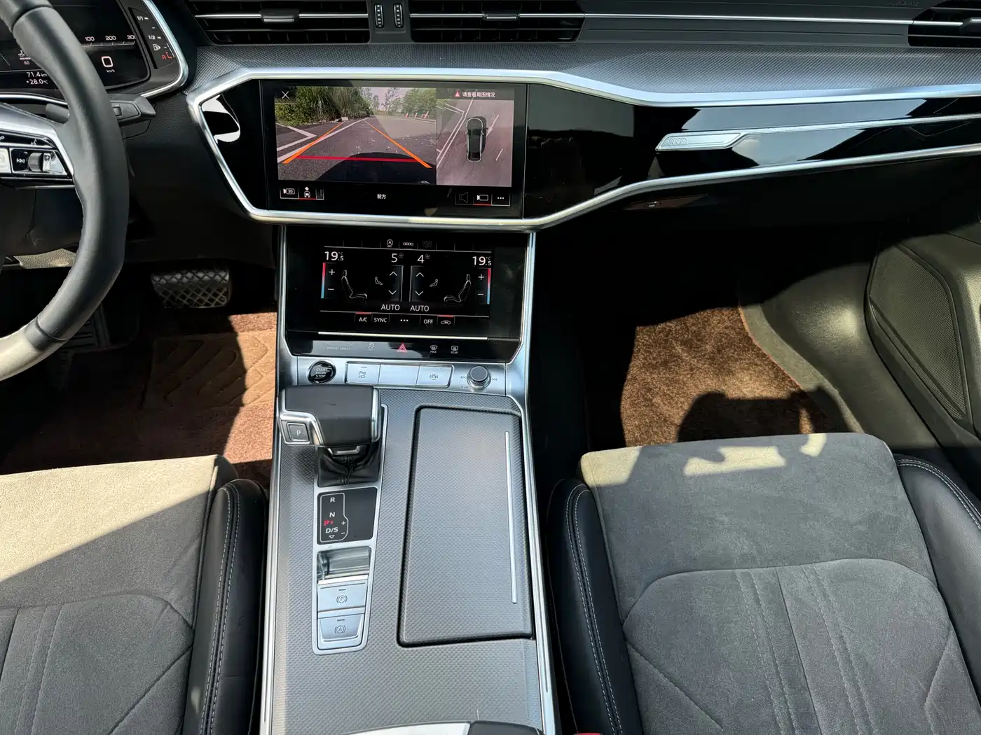 Audi A6L 2024 45 TFSI Premium Elegance фото 9