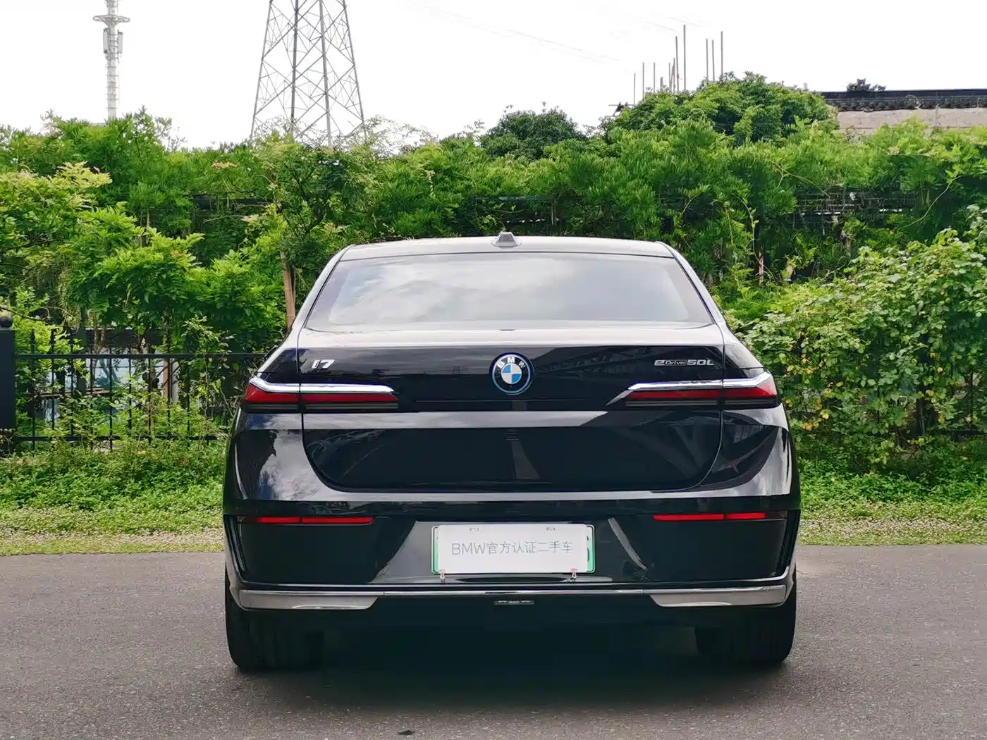 2025 BMW i7