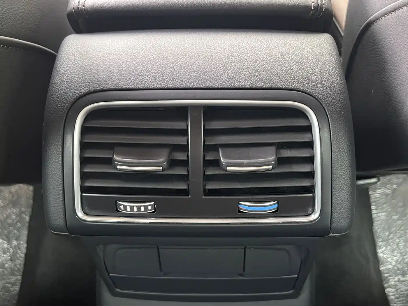 Audi Q5 2018 2017 Plus 40 TFSI Technology