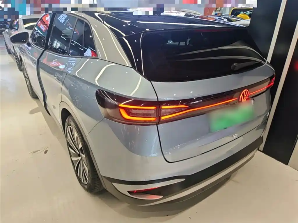 Volkswagen ID.4 X 2022 Pure Long Range Edition фото 5