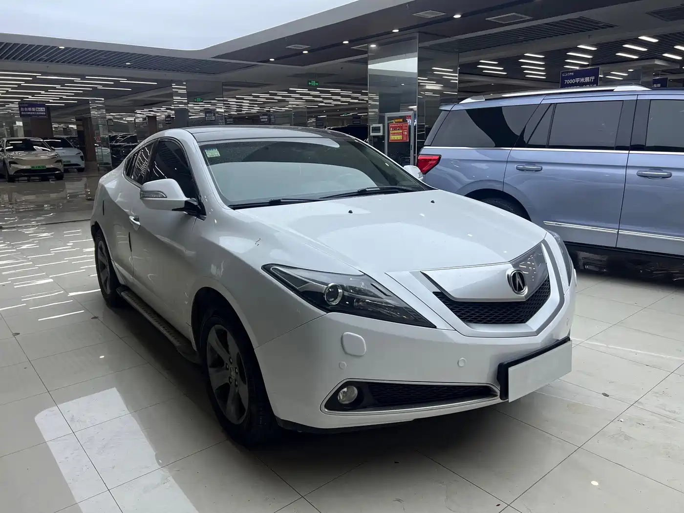 2013 Acura ZDX