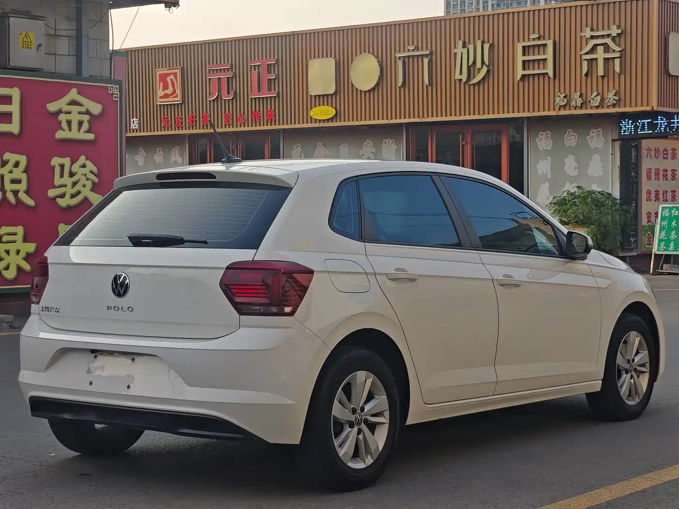 Фото 6 - Volkswagen Polo