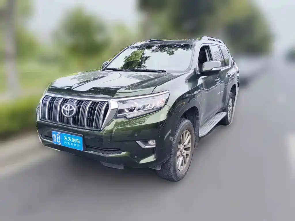 Photo 1 - Toyota Prado