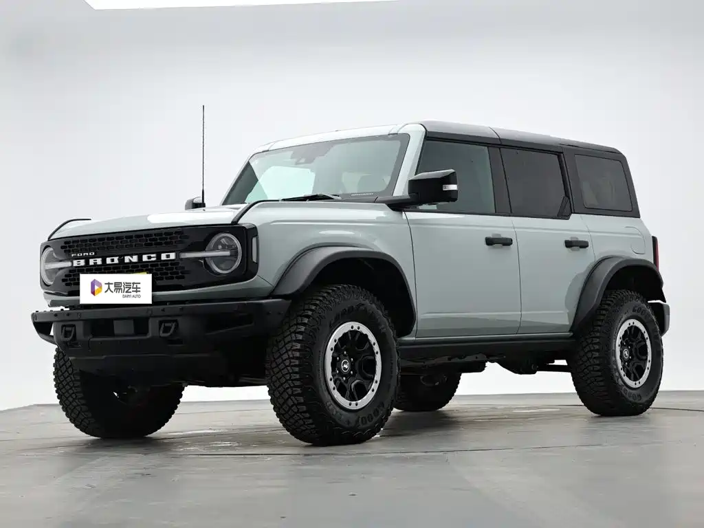 Ford Bronco 2025 2024 2.3T Badlands