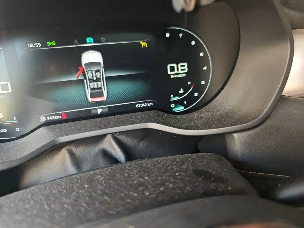 Фото 5 - Roewe i5