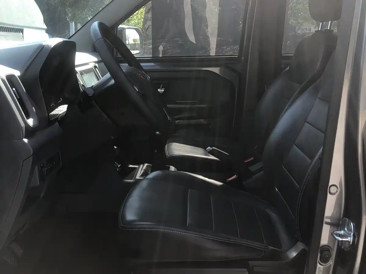 Wuling Motors Wuling Journey 2021 2021 1.5L Pioneer LAR