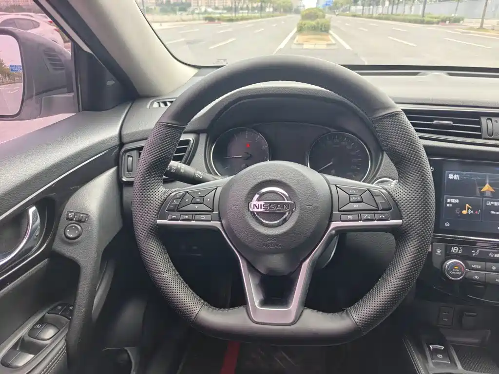 Nissan X-Trail, миниатюра 3