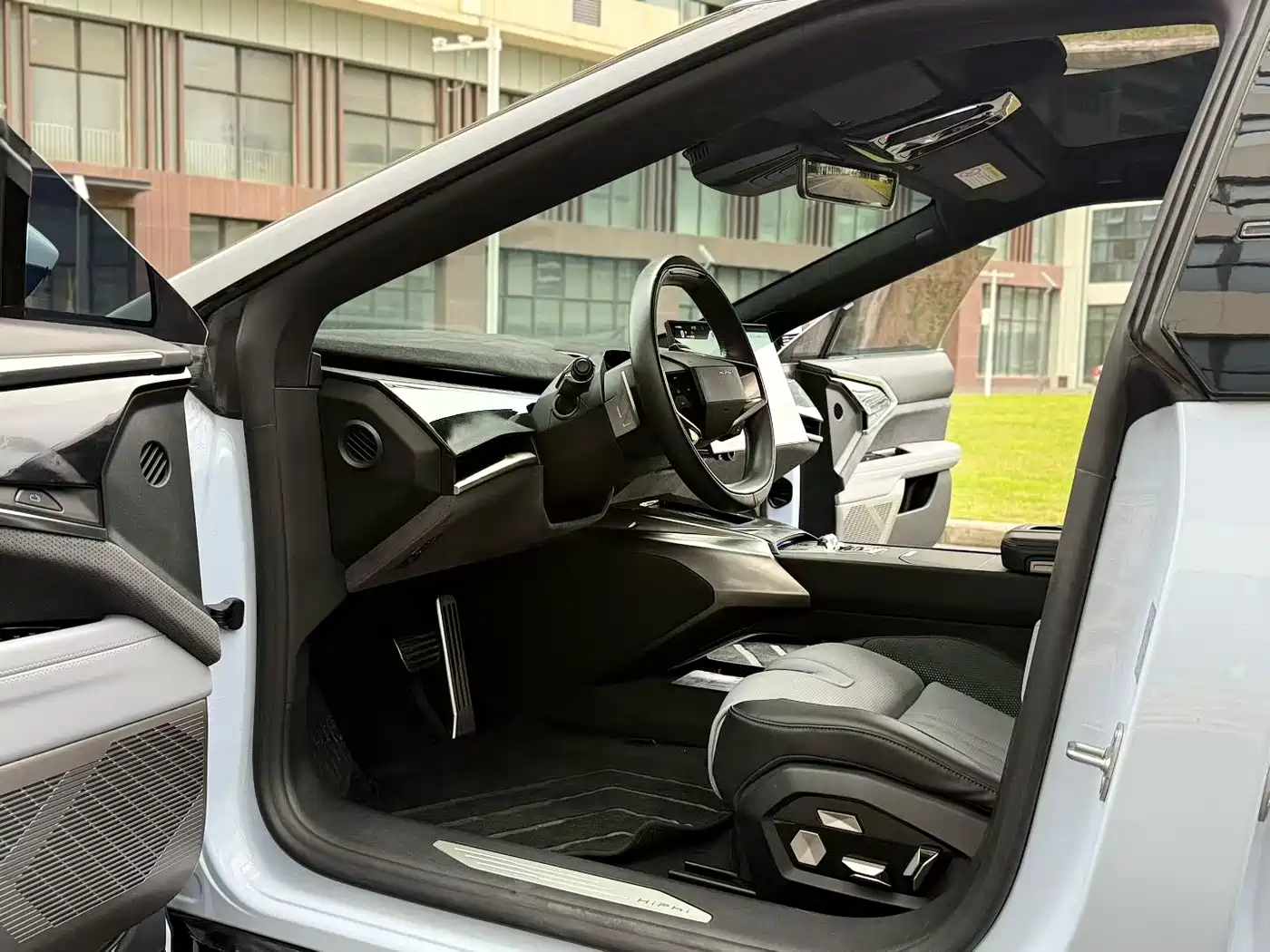 HiPhi Z 2023 2023 4-Seater Edition