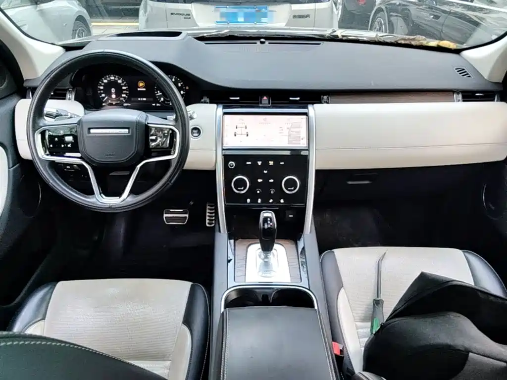 LAND ROVER DISCOVER SPORTS
