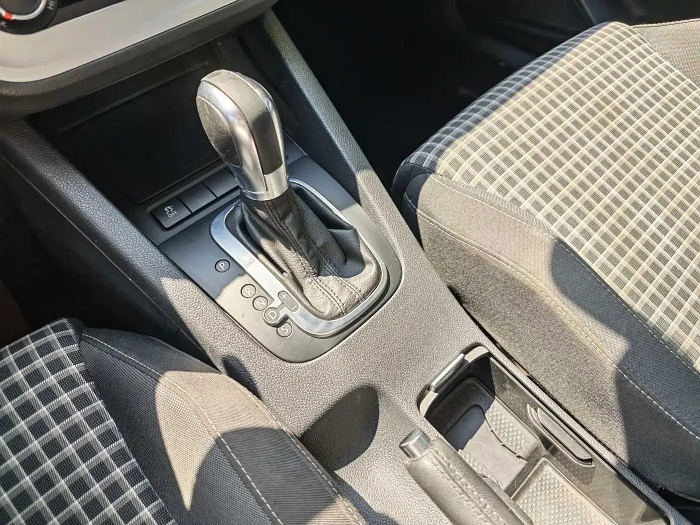 Volkswagen Scirocco 2015 2015 1.4TSI Comfort Edition