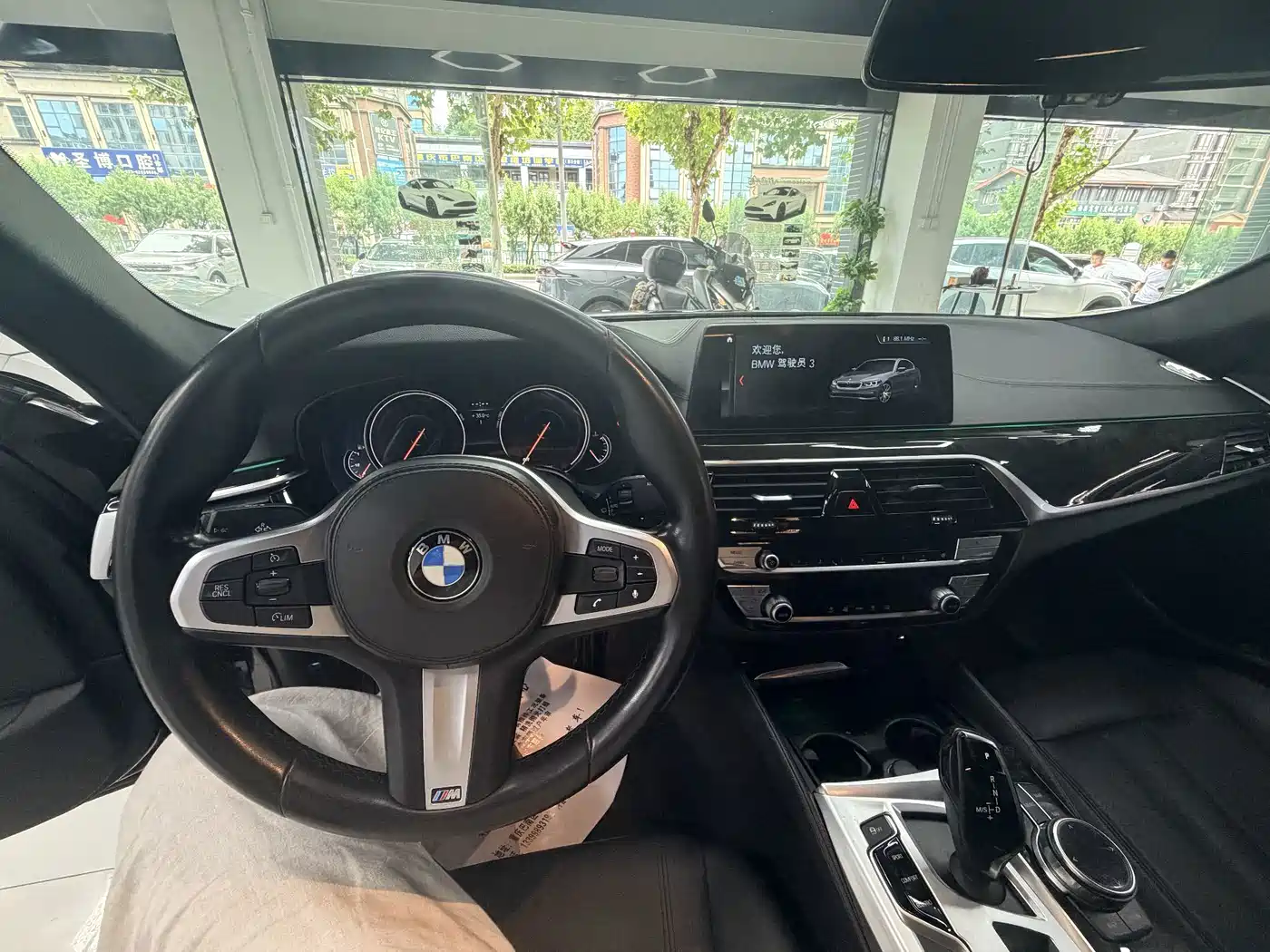 Фото 4 - BMW 5 Series