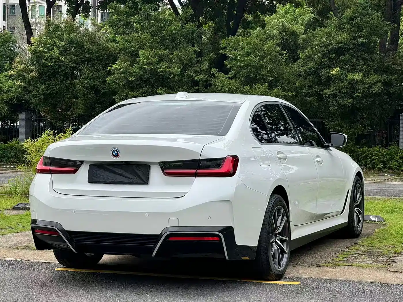 BMW i3 2022 2022 eDrive 35 L