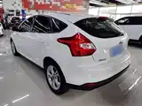 Фото 5 - Ford Focus