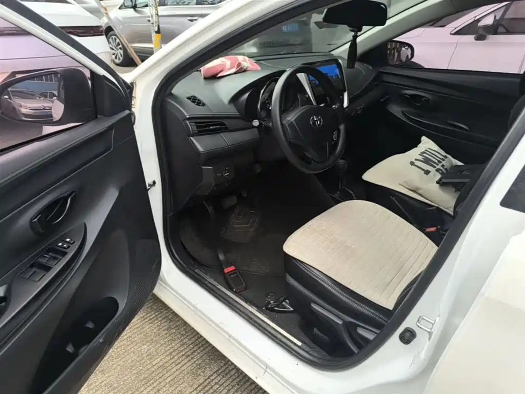 Toyota YARiS L Zhi Xuan 2016 Facelift 1.5E CVT Charming Edition фото 16