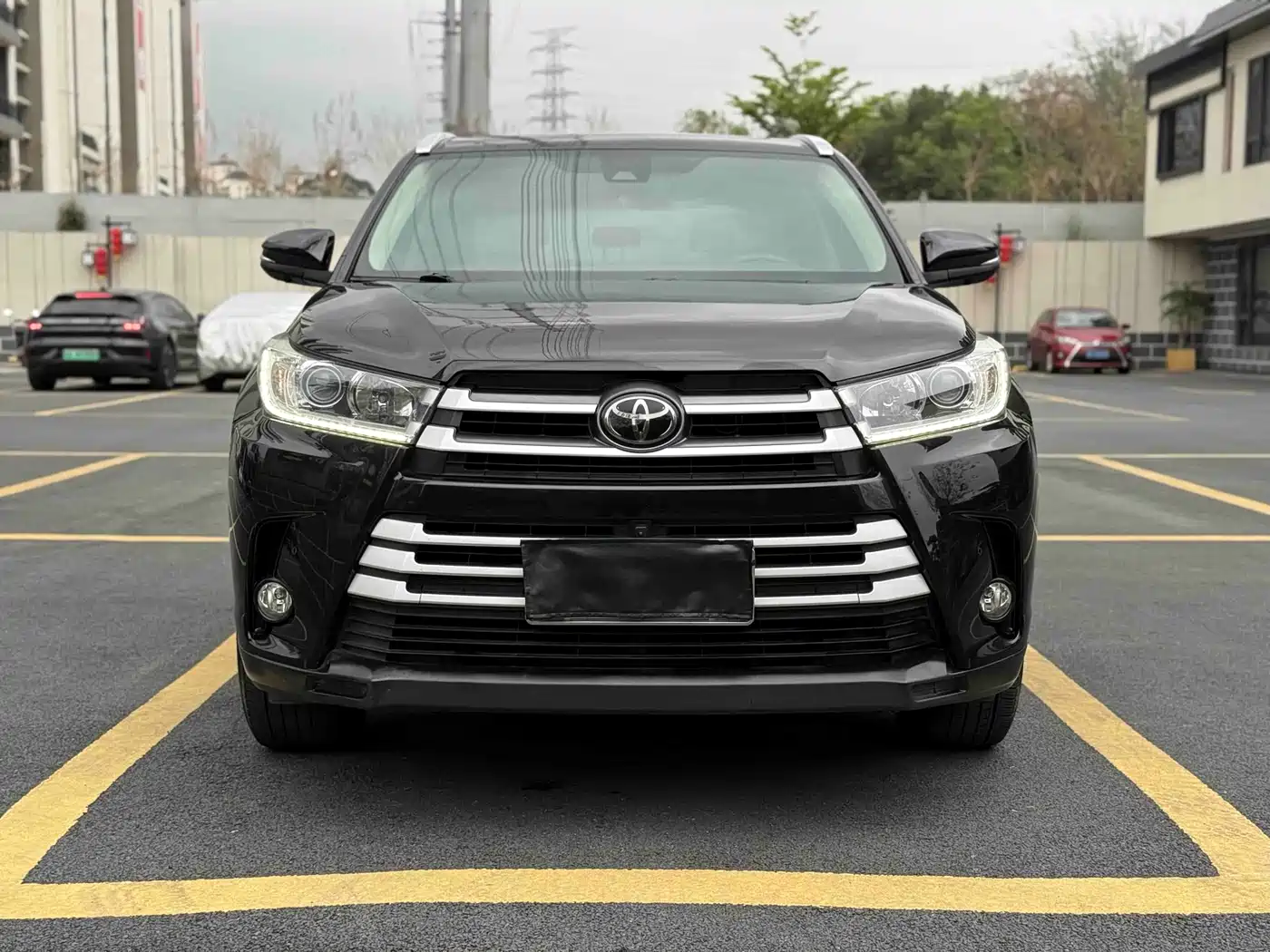 TOYOTA HIGHLANDER