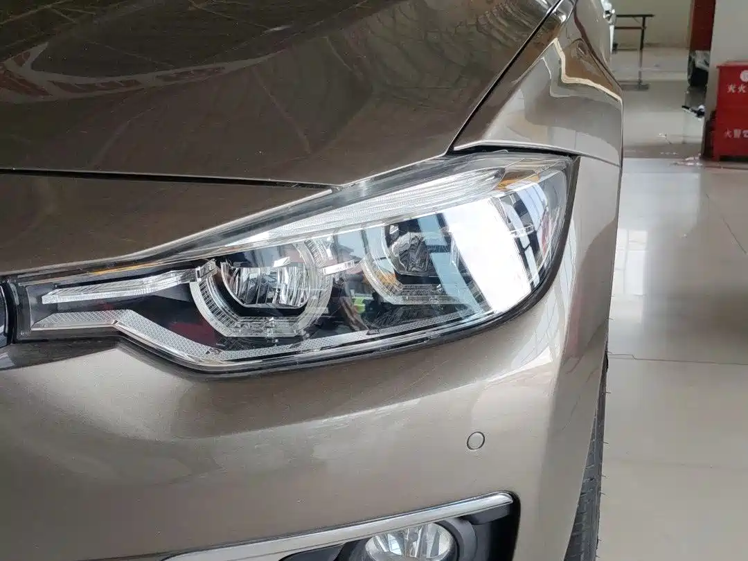BMW 3 Series 2018 320Li Fashion Style фото 10