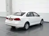 Photo 2 - Volkswagen Santana