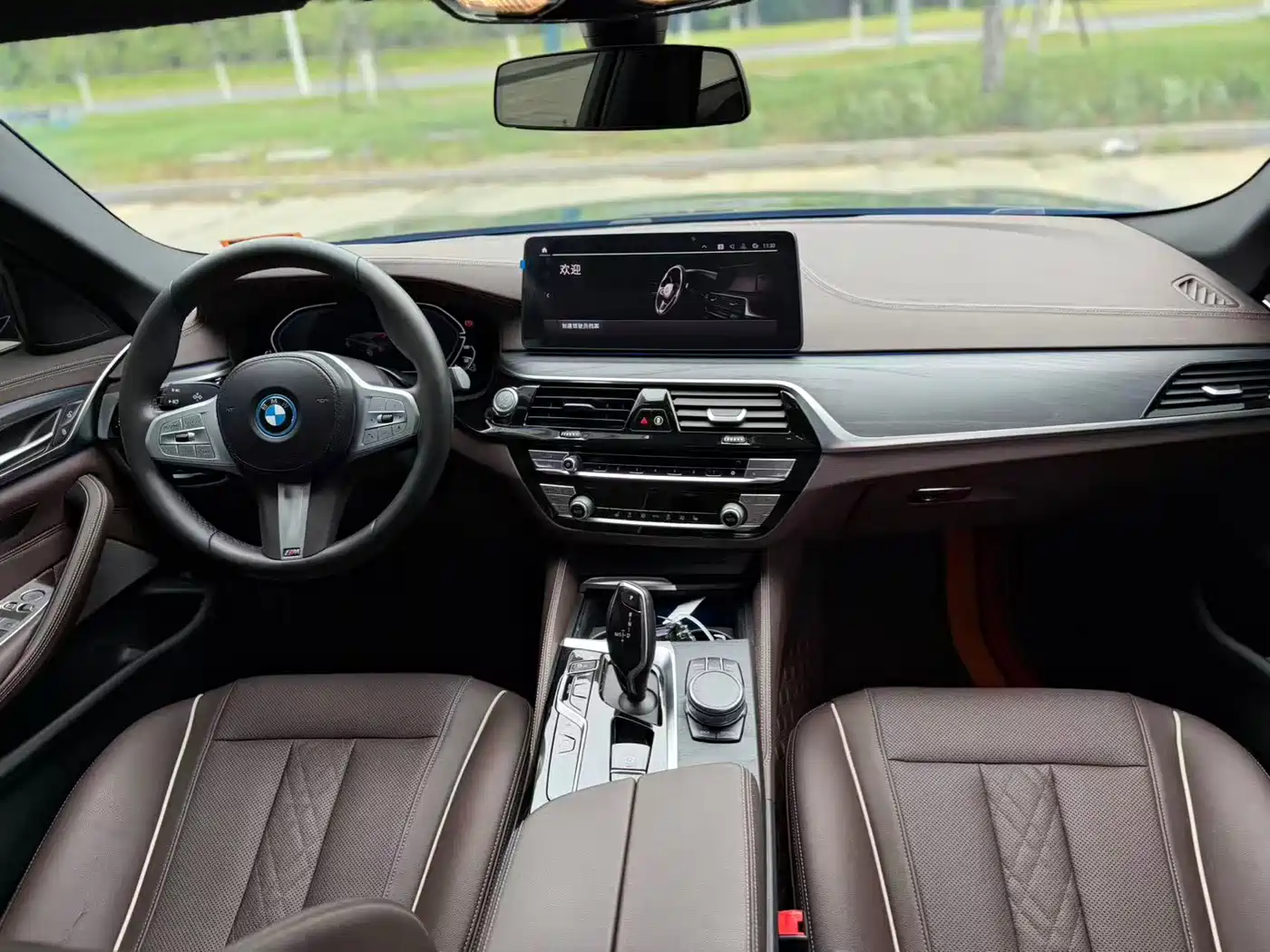BMW 5 Series New Energy 2022 Model Second Facelift 535Le M Sport Package фото 10