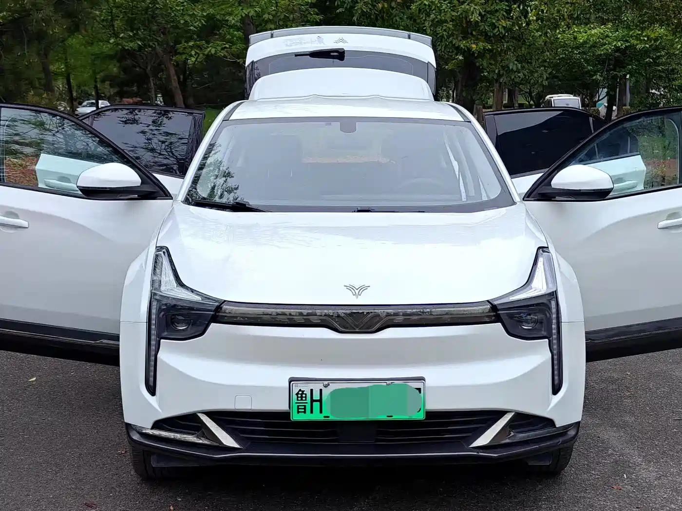 NEZHA AUTOMOBILE NEZHA U