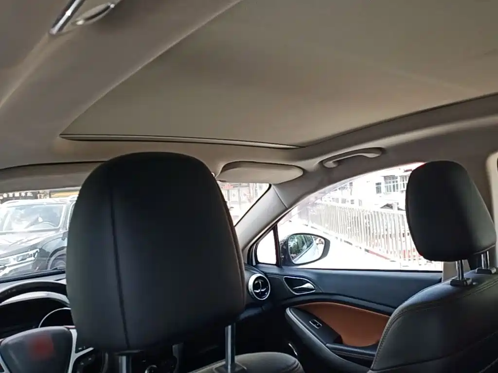 BYD Yuan 2018 2017 1.5L Manual Panoramic Sunroof