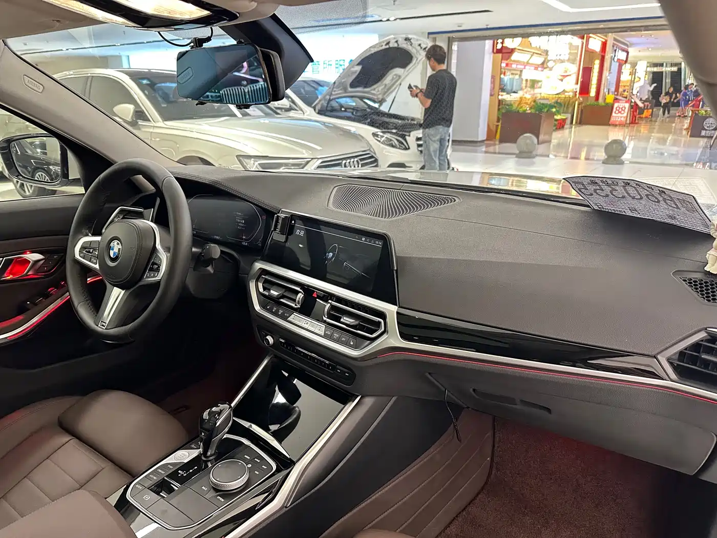 BMW 3 Series 2020 320Li M Sport Package фото 13