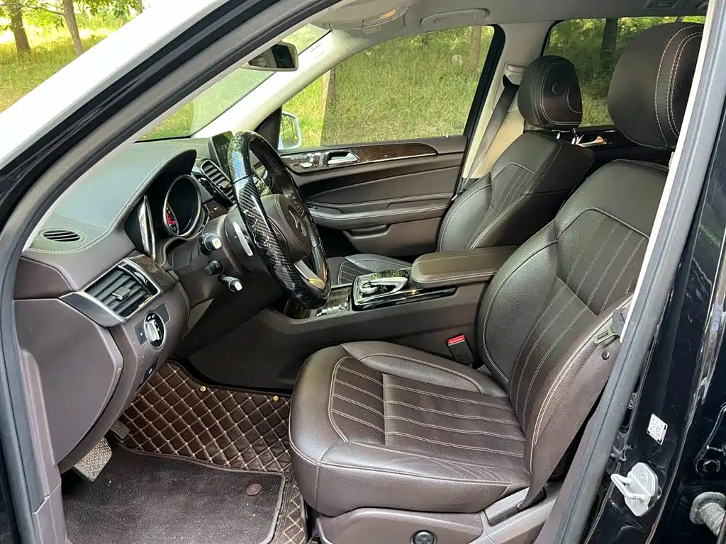 Mercedes-Benz GLS 2018 GLS 400 4MATIC Dynamic фото 14