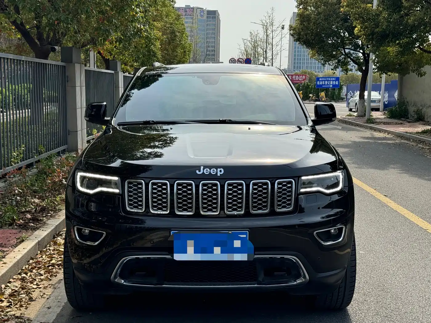 JEEP GRAND CHEROKEE