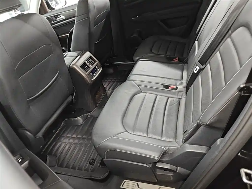 Volkswagen Teramont 2019 330TSI 2WD Luxury China V фото 17