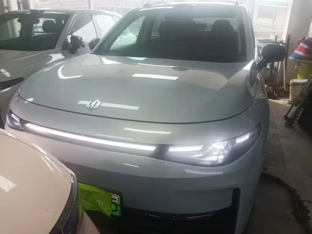Leapmotor C16 2026 2026 Model Year EV 630 LiDAR Premium Edition 6-Seater