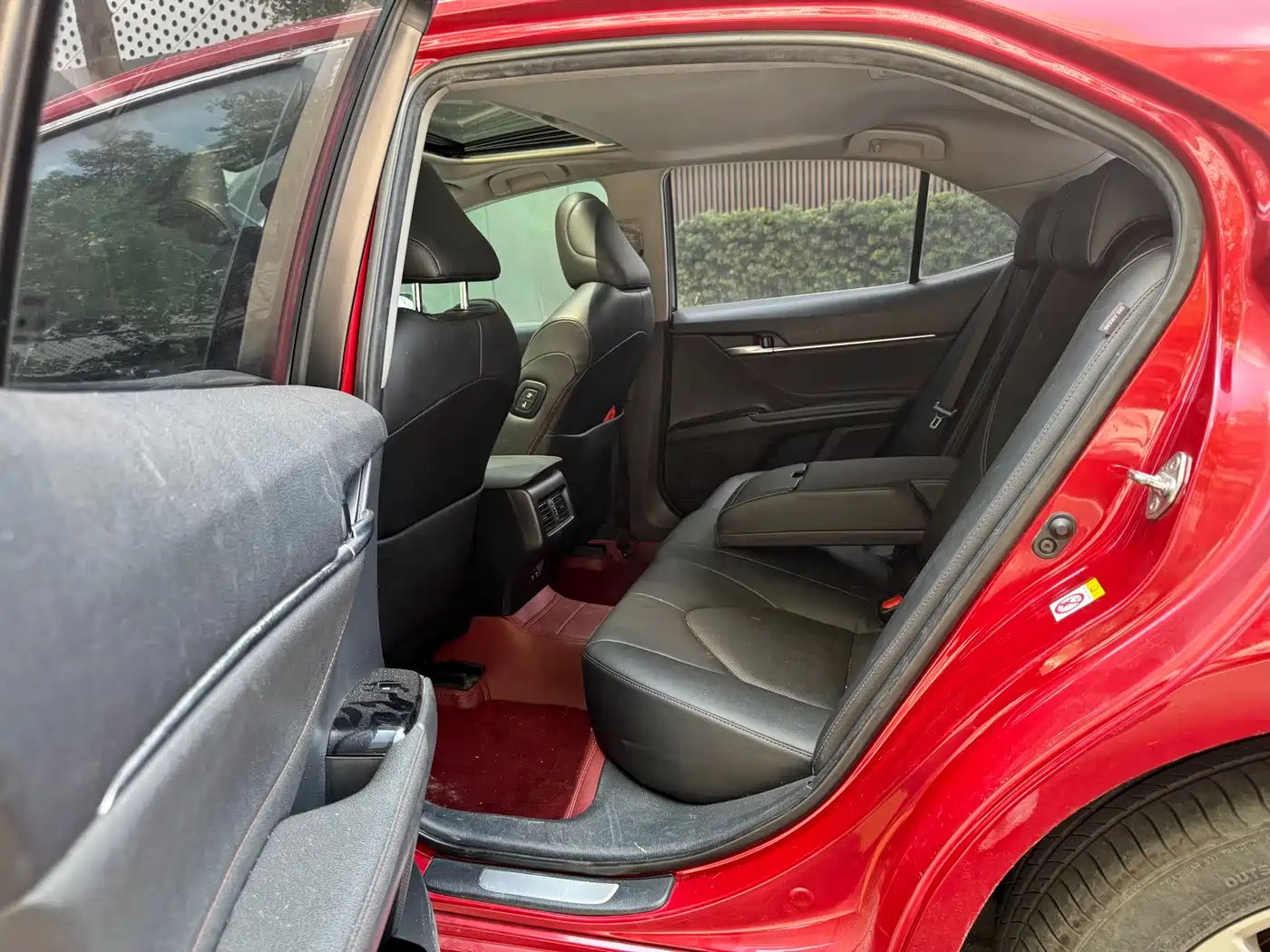 Toyota Camry 2018 2.0G Luxury Edition фото 11