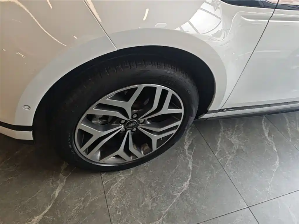 Land Rover Range Rover Evoque 2020 249PS R-DYNAMIC S Sport Edition фото 23